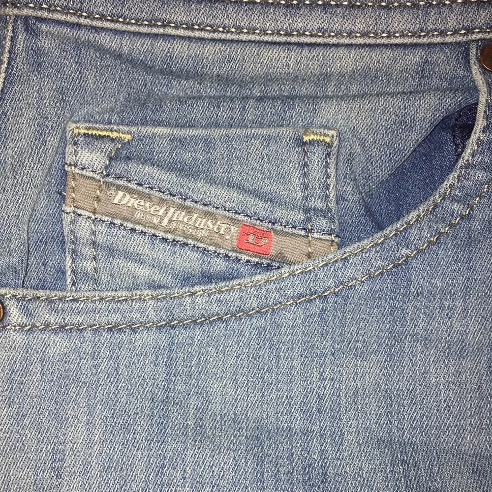 Diesel Jogg Jeans. Thommer-T, Size 30W x 28.5L, Wash 084RJ. - Picture 6 of 10